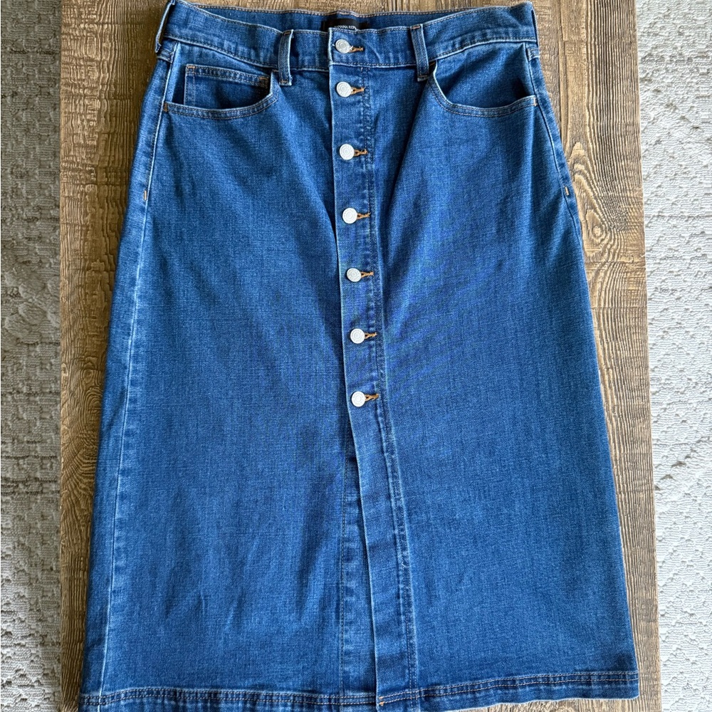 Banana Republic Denim Button-Front Pencil Skirt - New with tags!